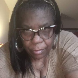 Meet your Posher, Paula